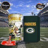 Green Bay Packers Snoopy Tumbler: Show your Packers pride with this high-quality, durable tumbler featuring Snoopy!