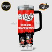 Red tumbler with Bluey cartoon characters wearing Chicago Blackhawks hockey gear.!
