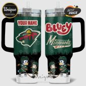 Tumbler features Bluey and Bingo playing hockey with a Minnesota Wild design and customizable name.!