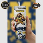 Personalized Michigan Wolverines tumbler with a wolverine basketball player design!