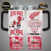 Detroit Red Wings tumbler with Snoopy, Charlie Brown, team logos, and Stanley Cup wins list.!
