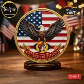 Red/white/blue coin: USA flag, eagle, Buc-ee's beaver, '250 Years of Freedom' text! Patriot decor!