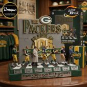 Green Bay Packers Diorama: Reggie White, Favre, Lombardi, Starr. 'Thank you for the memories'! 1921-2025 ACME Packers years!