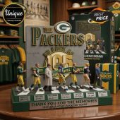 Green Bay Packers diorama! Legends collectible art, green, gold, gray tones! 