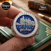 Harry Potter 25th anniversary silver ring featuring Hogwarts castle, a blue enamel background, and clear stone accents.!